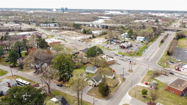 4000 Hamilton ST, Chesapeake, VA 23324