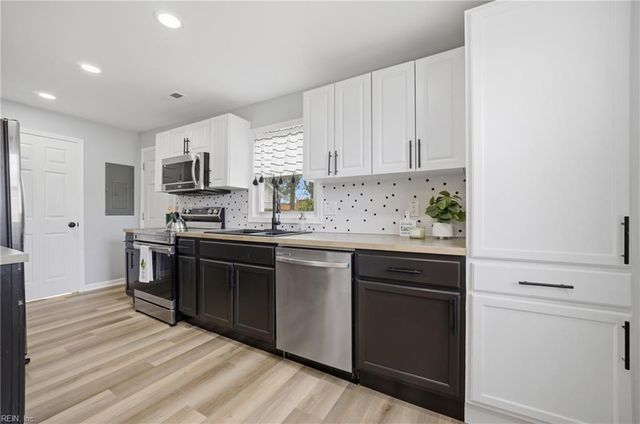 4000 Hamilton ST, Chesapeake, VA 23324