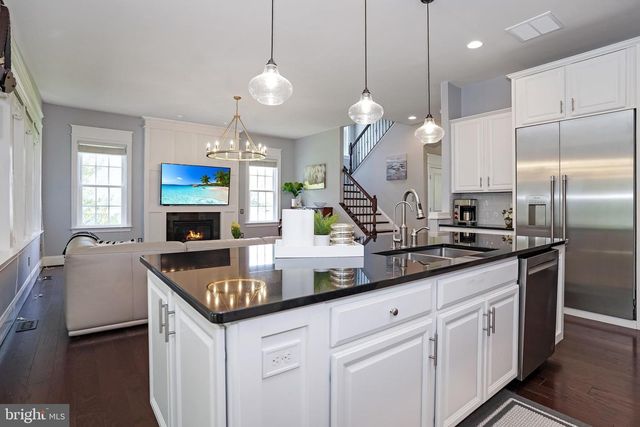 41209 SPECKLED WREN CT, Aldie, VA 20105