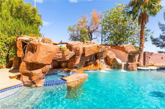 6128 Rabbit Track Street, Las Vegas, NV 89130