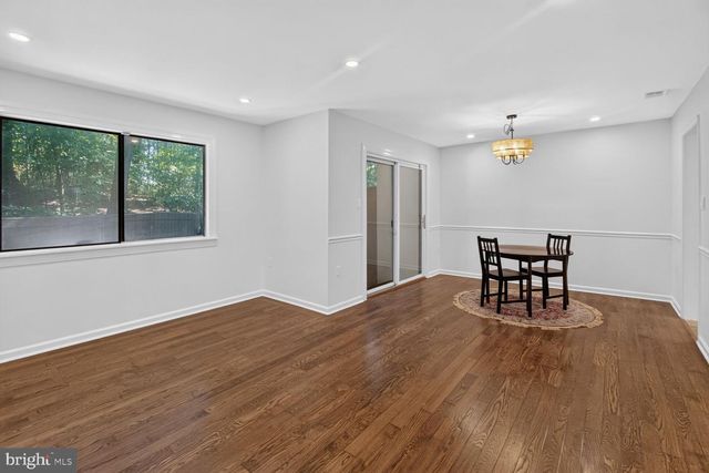 2206 LOFTY HEIGHTS PL, Reston, VA 20191