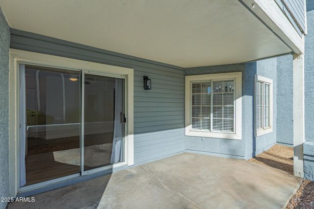 2910 W MARCONI Avenue 117, Phoenix, AZ 85053