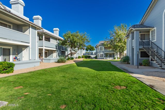 2910 W MARCONI Avenue 117, Phoenix, AZ 85053