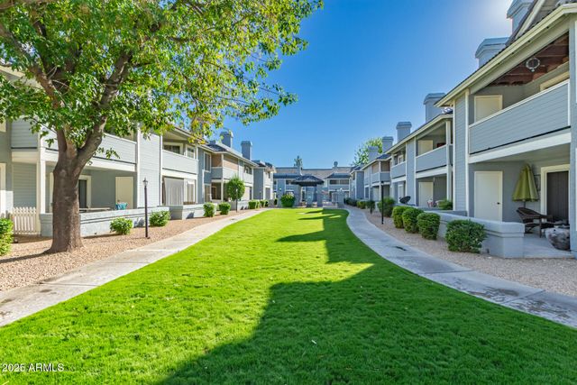 2910 W MARCONI Avenue 117, Phoenix, AZ 85053