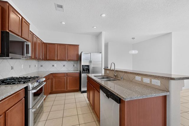 504 Brianna Loop NE, Albuquerque, NM 87113
