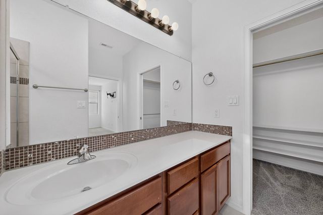 504 Brianna Loop NE, Albuquerque, NM 87113