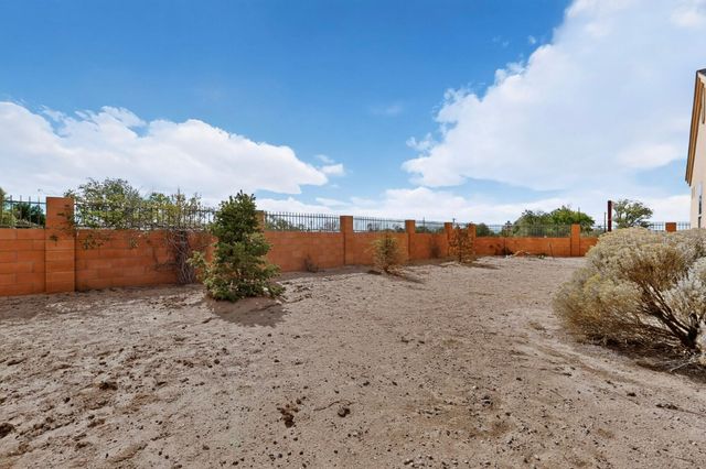 504 Brianna Loop NE, Albuquerque, NM 87113