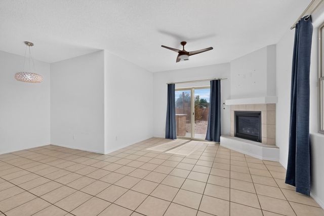 504 Brianna Loop NE, Albuquerque, NM 87113