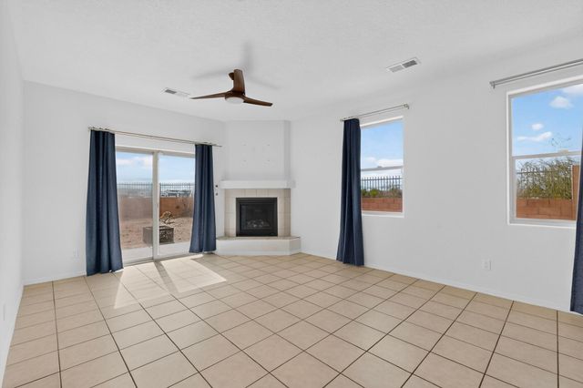 504 Brianna Loop NE, Albuquerque, NM 87113