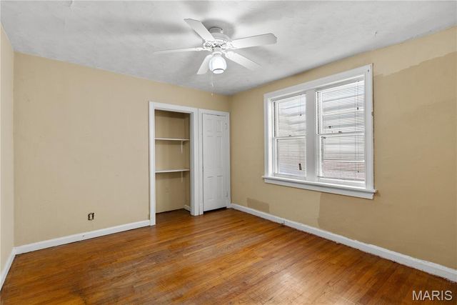 5941 Park Lane, St Louis, MO 63147