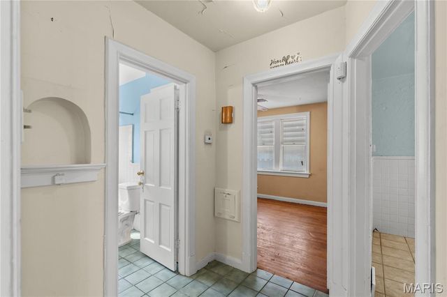 5941 Park Lane, St Louis, MO 63147