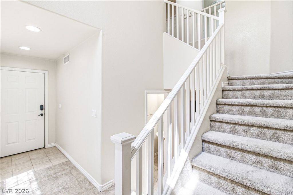 250 Cleargirl Court, Henderson, NV 89052 — photo 2