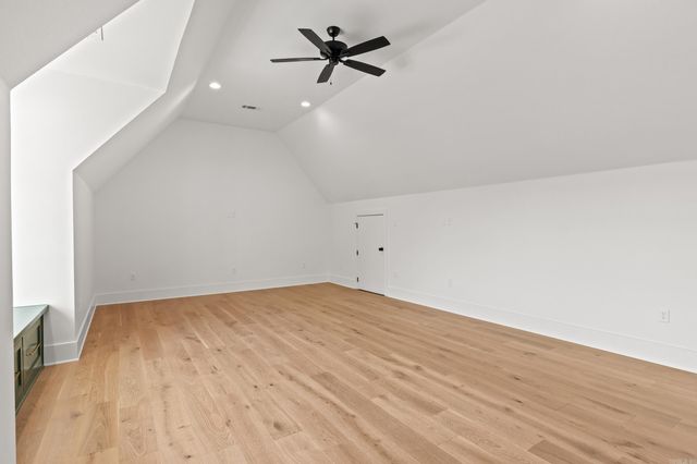 1600 Dolphin, Conway, AR 72034