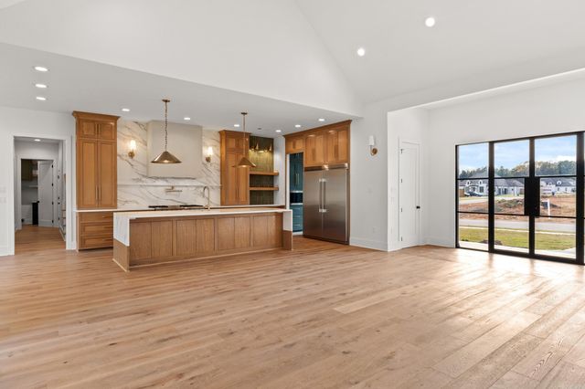 1600 Dolphin, Conway, AR 72034