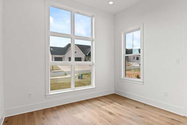 1600 Dolphin, Conway, AR 72034