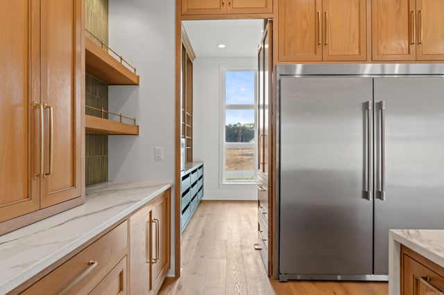 1600 Dolphin, Conway, AR 72034