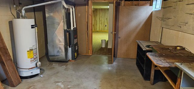 823 Wayne Drive, Heath, OH 43056