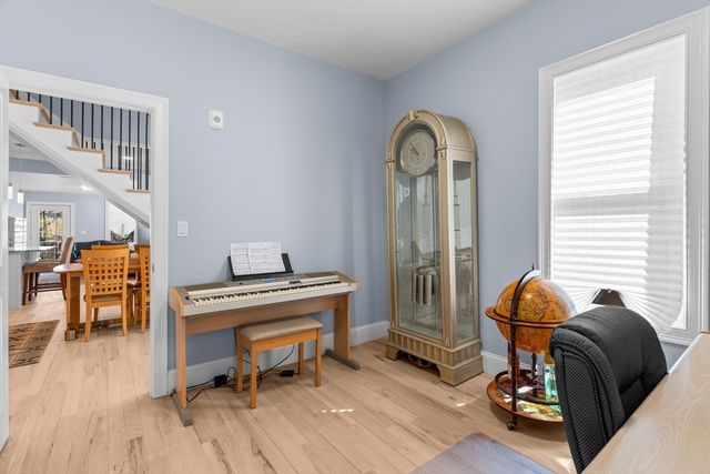 7 Waumbeck St 3, Boston, MA 02121