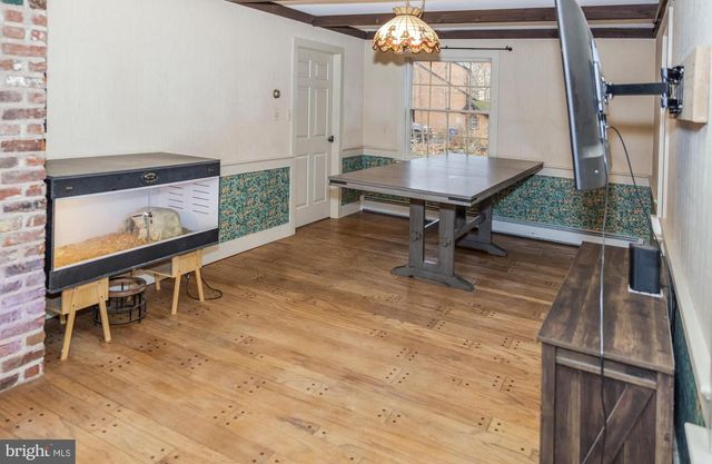 8132 COVERED BRIDGE RD, Quakertown, PA 18951