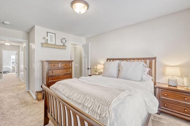 846 10th Avenue N, Minneapolis, MN 55411