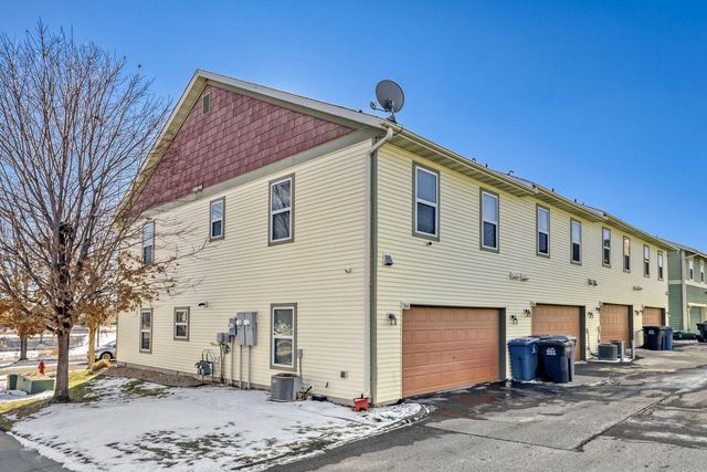 846 10th Avenue N, Minneapolis, MN 55411