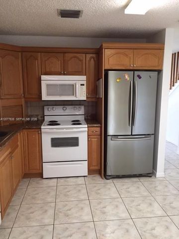 7055 NW 173rd Drive 1503, Hialeah, FL 33015