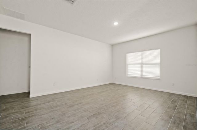 1078 CHELAN FALLS DRIVE, Deland, FL 32724