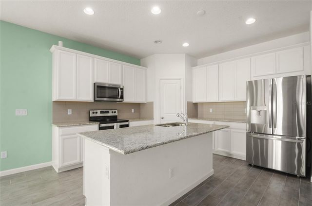 1078 CHELAN FALLS DRIVE, Deland, FL 32724