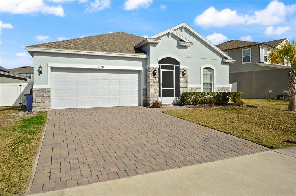 Image 2 of property listing at 1078 CHELAN FALLS DRIVE, Deland, FL 32724
