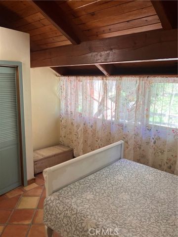 23228 Brookside, Crestline, CA 92325