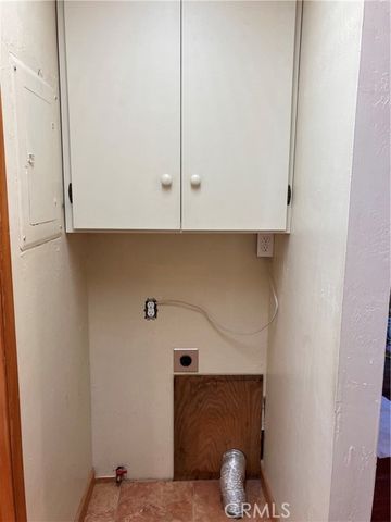 23228 Brookside, Crestline, CA 92325