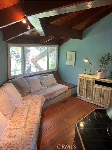 23228 Brookside, Crestline, CA 92325