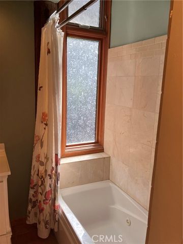 23228 Brookside, Crestline, CA 92325