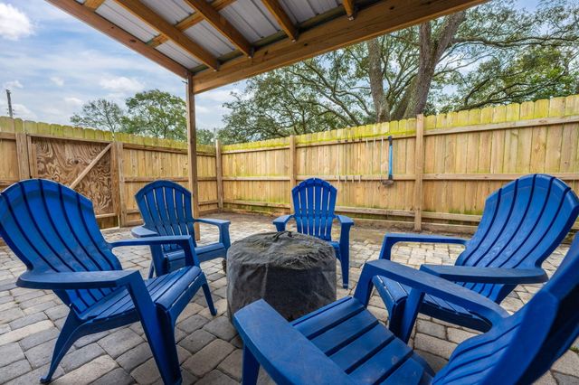 255 Edge Avenue, Valparaiso, FL 32580