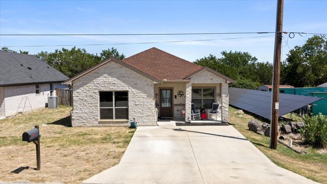 1608 Ridgeview Trail, Granbury, TX 76048