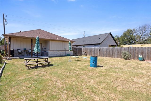 1608 Ridgeview Trail, Granbury, TX 76048