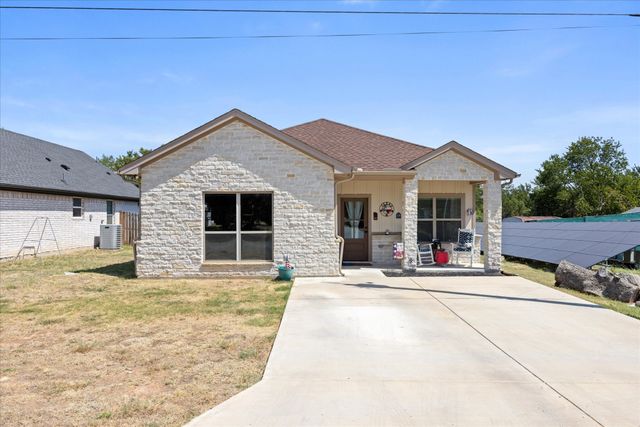 1608 Ridgeview Trail, Granbury, TX 76048