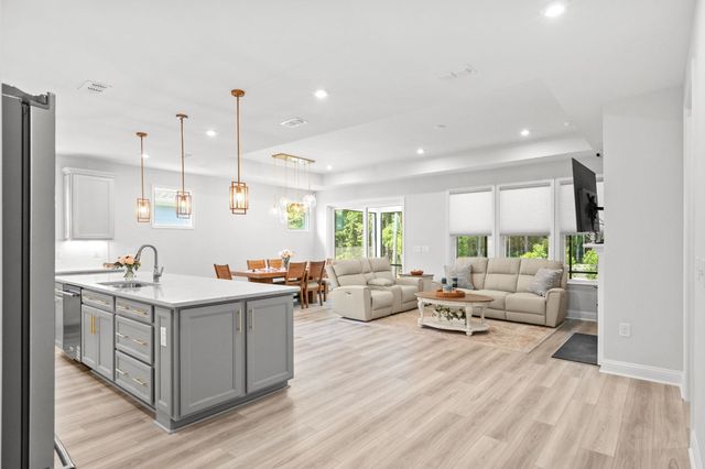 2300 Watershed Way, Longs, SC 29568