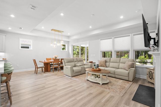2300 Watershed Way, Longs, SC 29568