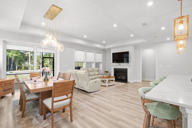 2300 Watershed Way, Longs, SC 29568