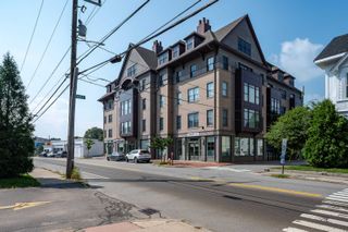 51 Islington St Unit 3, Portsmouth, NH 03801