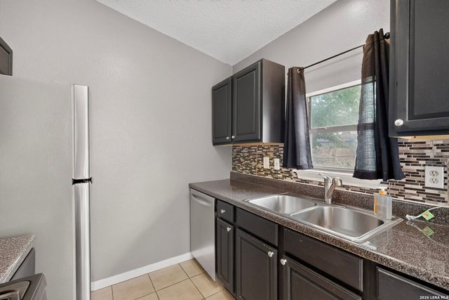 8723 Meadow Song, Converse, TX 78109
