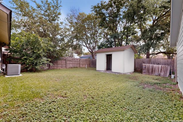 8723 Meadow Song, Converse, TX 78109