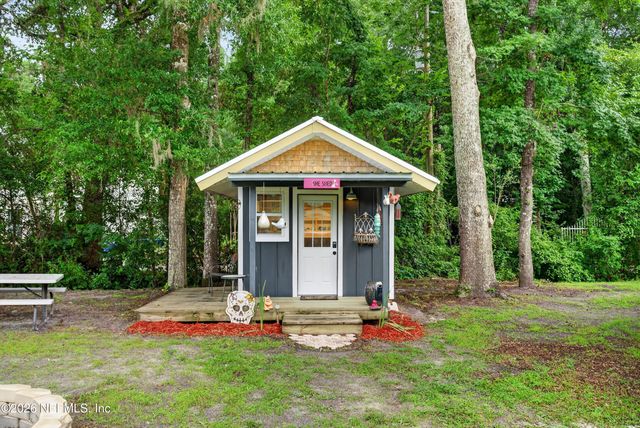 4002 SCENIC Drive, Middleburg, FL 32068