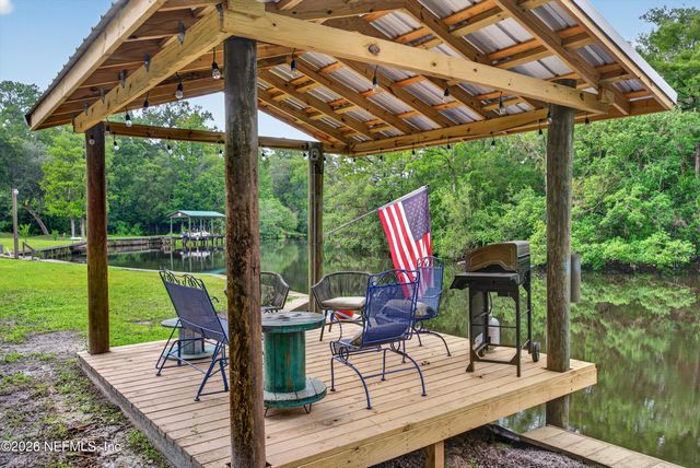 4002 SCENIC Drive, Middleburg, FL 32068