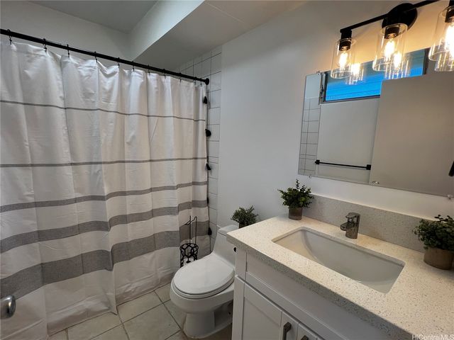 1506 Kaumualii Street A105, Honolulu, HI 96817