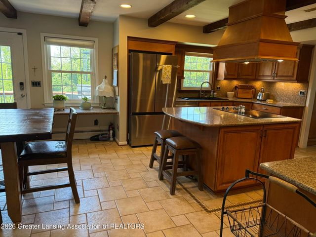 4426 Barton Road, Lansing, MI 48917