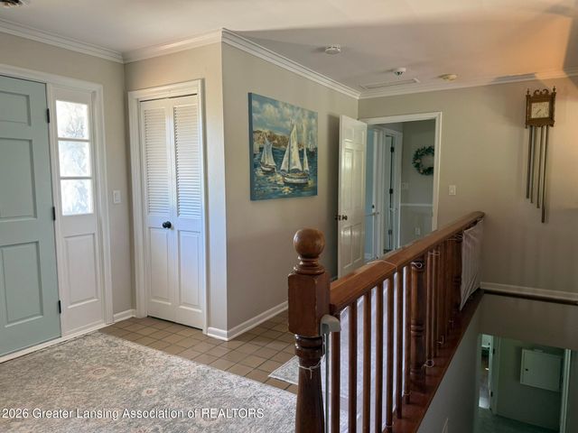 4426 Barton Road, Lansing, MI 48917