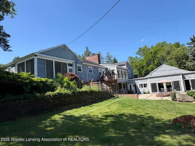 4426 Barton Road, Lansing, MI 48917