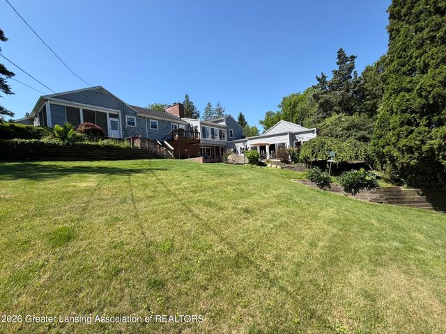 4426 Barton Road, Lansing, MI 48917